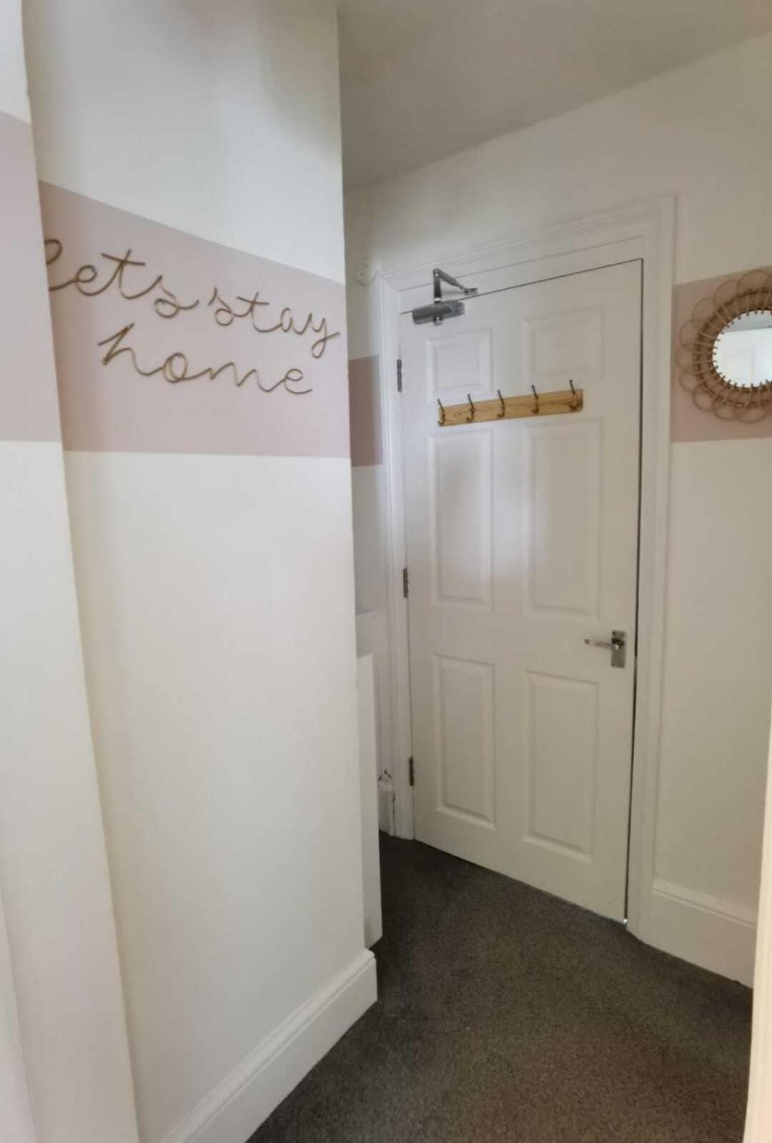 Raleigh Ff&Tf - 1 Bed Georgian Flat In The Centre Of Exeter, Free Parking With Wifi Apartment Ruang foto